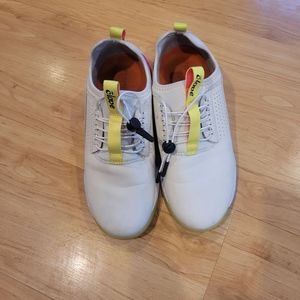 Clove Nurse Sneakers